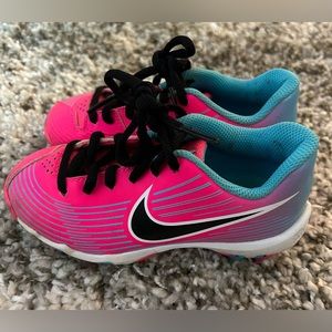 Nike girls fastflex softball cleats size 10c